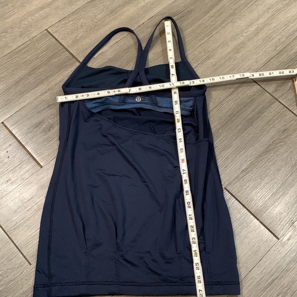 Lululemon CYB Yoga Navy Blue Tank With Attached Bra size M - Picture 7 of 8